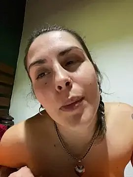 isadelasestrellas on StripChat