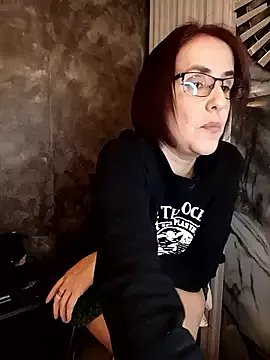 IsisBlake on StripChat