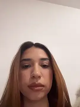 Offline ItalianGirl on StripChat
