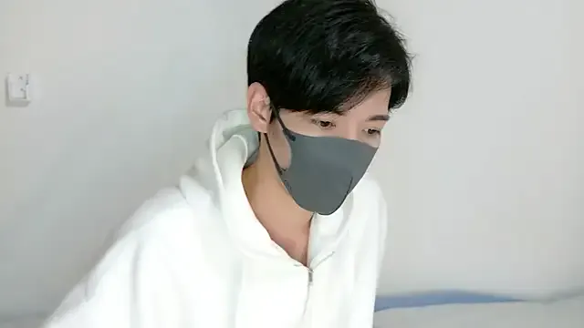 Offline itsme_LEON on StripChat