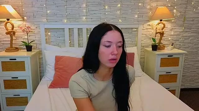 Freechat Ivanna__Rose on StripChat