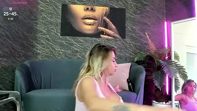 IzabelaTessa — Spank me x10 times & Add #BUTTPLUG 