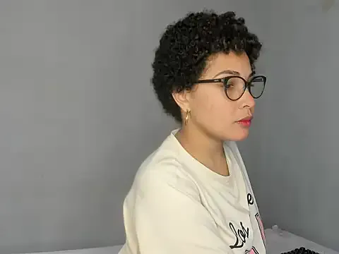 Offline Jade_Dorthini on StripChat