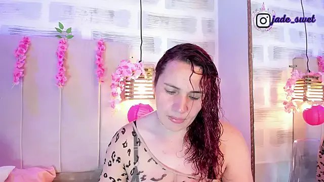 jade_swet on StripChat