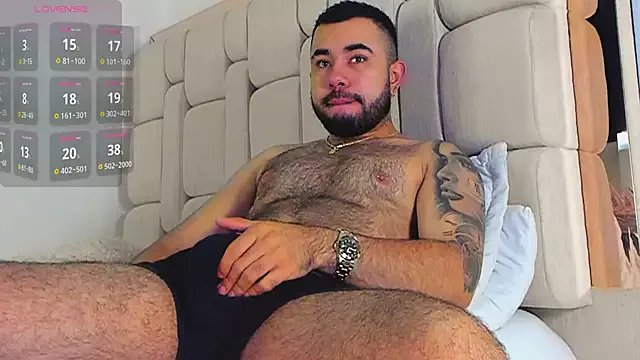 Jampool19 on StripChat