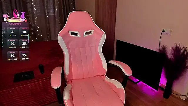 Jane_Paws on StripChat