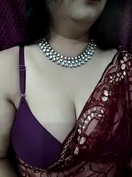 janvi_100 on StripChat