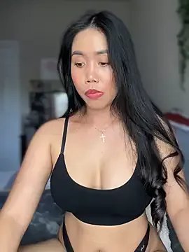 JazzieXo on StripChat