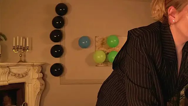 Jes_Solar on StripChat