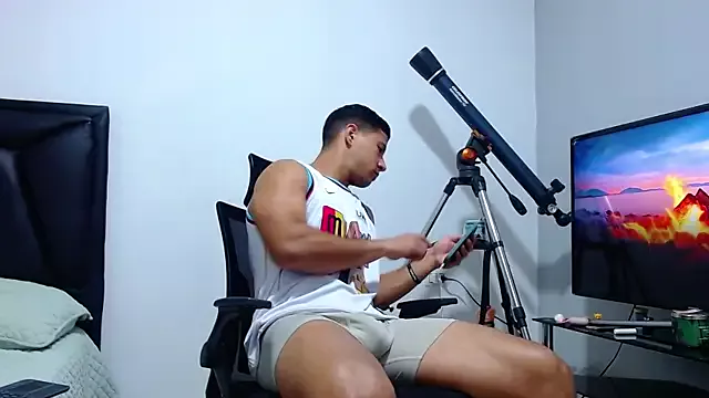 Freechat JJ_Shelby on StripChat