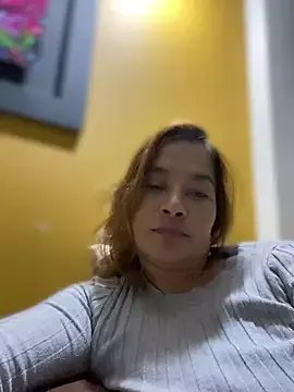 Jlo_69 on StripChat