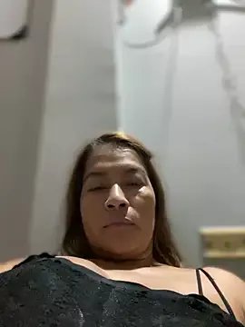 Jlo_69 on StripChat
