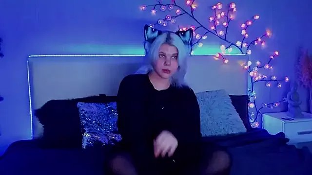 JoannLowe on StripChat