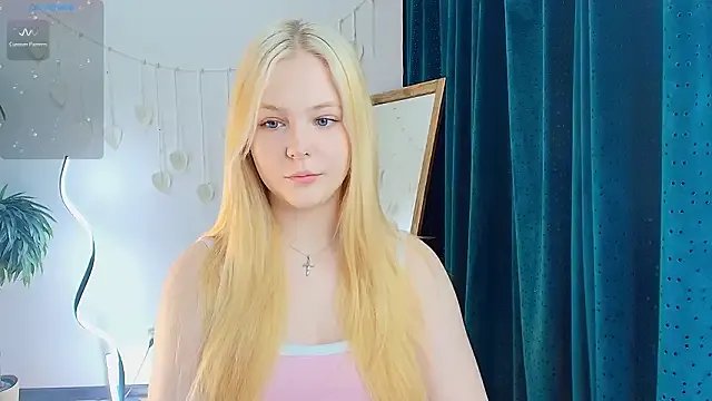 jolly_bean on StripChat