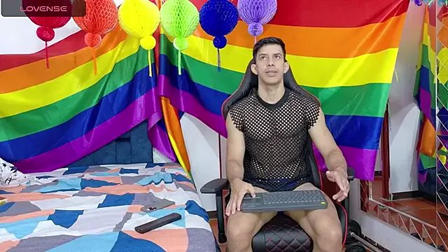 JoseRumbero26 on StripChat