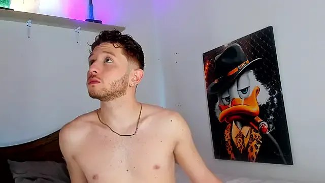 Juan_Castano on StripChat