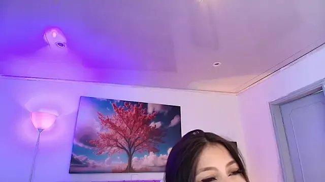 Julianaa_Castro_ on StripChat