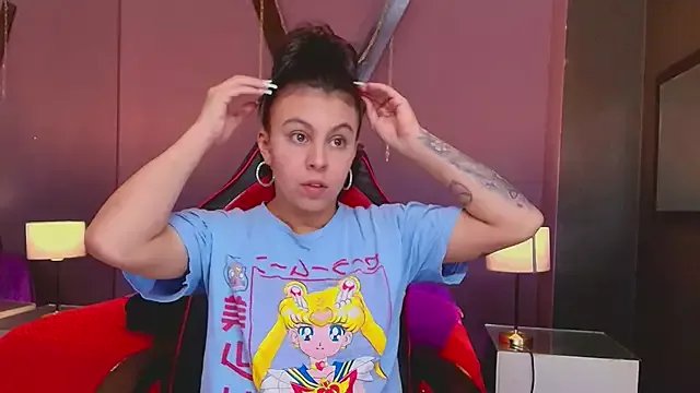 Juliet_Nasty on StripChat