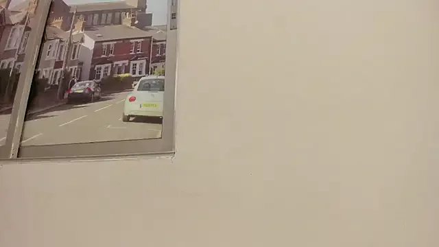 julieta_flower on StripChat