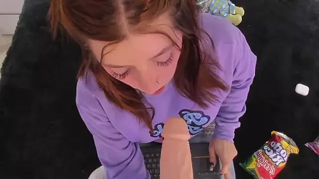 JulietaAlves on StripChat