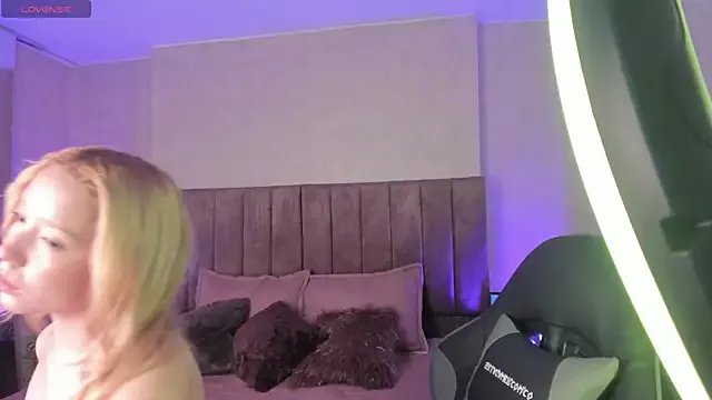 JuliethMoss on StripChat