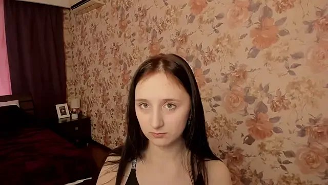 JulietMonli on StripChat