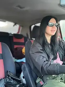 Offline JulliaVegas on StripChat