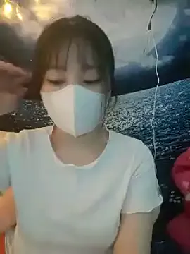 Offline Kajisu_26 on StripChat