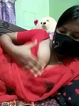 Offline Kakoli- on StripChat