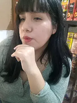 Offline Kalani_Engel on StripChat