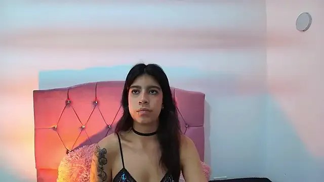 Kalyra_17 — Show boobs