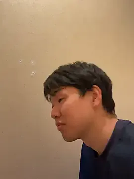 Offline KAMESAN08 on StripChat