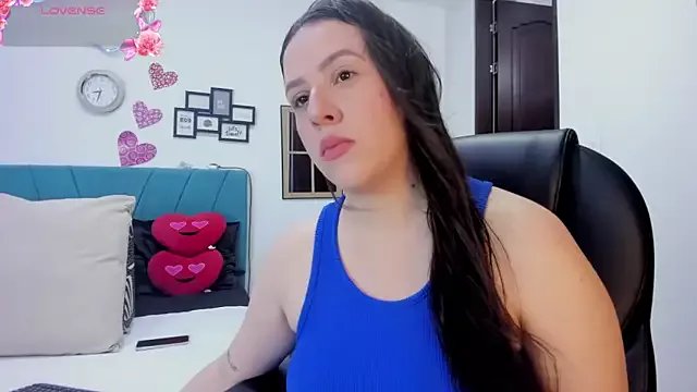 kamila_lopez on StripChat