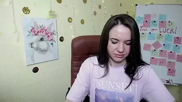 KaraCriegs on StripChat