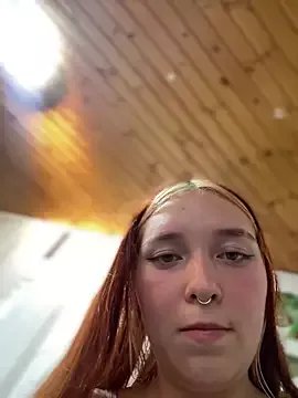 Karen18_boobs on StripChat