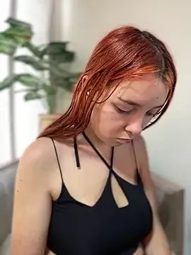 Karen18_boobs on StripChat