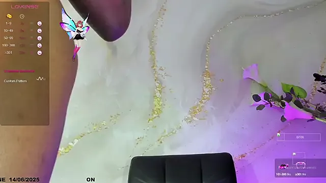 Freechat Karla-Ebony on StripChat