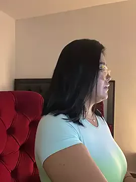 Offline karla_hotgirl on StripChat