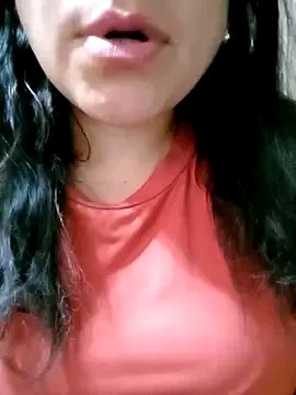 Kasandra02 on StripChat