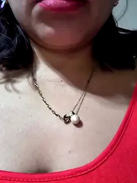 Kasandra02 on StripChat