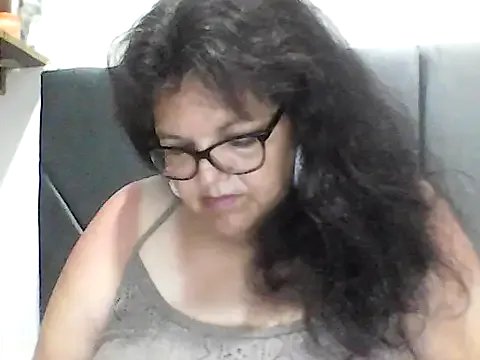 kassandra02 on StripChat