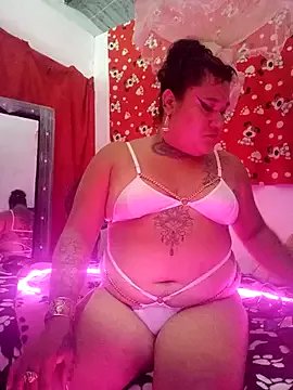 Kat_Valen on StripChat