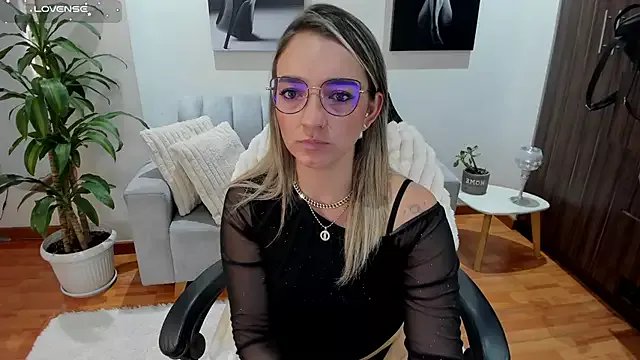 Katapinter on StripChat