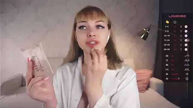 KateDolphin on StripChat