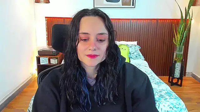 KatherineBond on StripChat