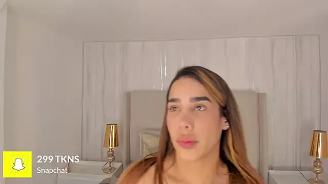 Offline katie_cruz on StripChat