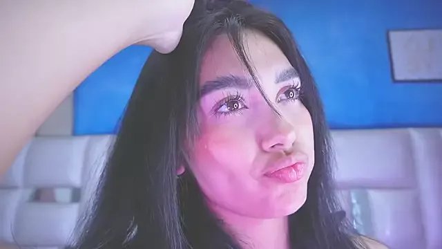 katy_rioss on StripChat