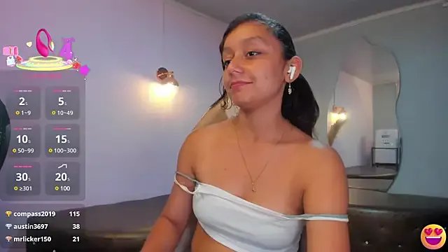 katy_sweet19 on StripChat