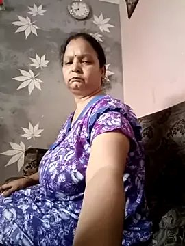 Kavya_kapoor on StripChat