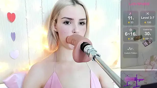 Kaya_Devis on StripChat